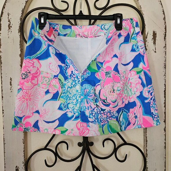 Lilly Pulitzer Women`s Floral Blue and Pink Print Skort size 4 - Picture 4 of 6